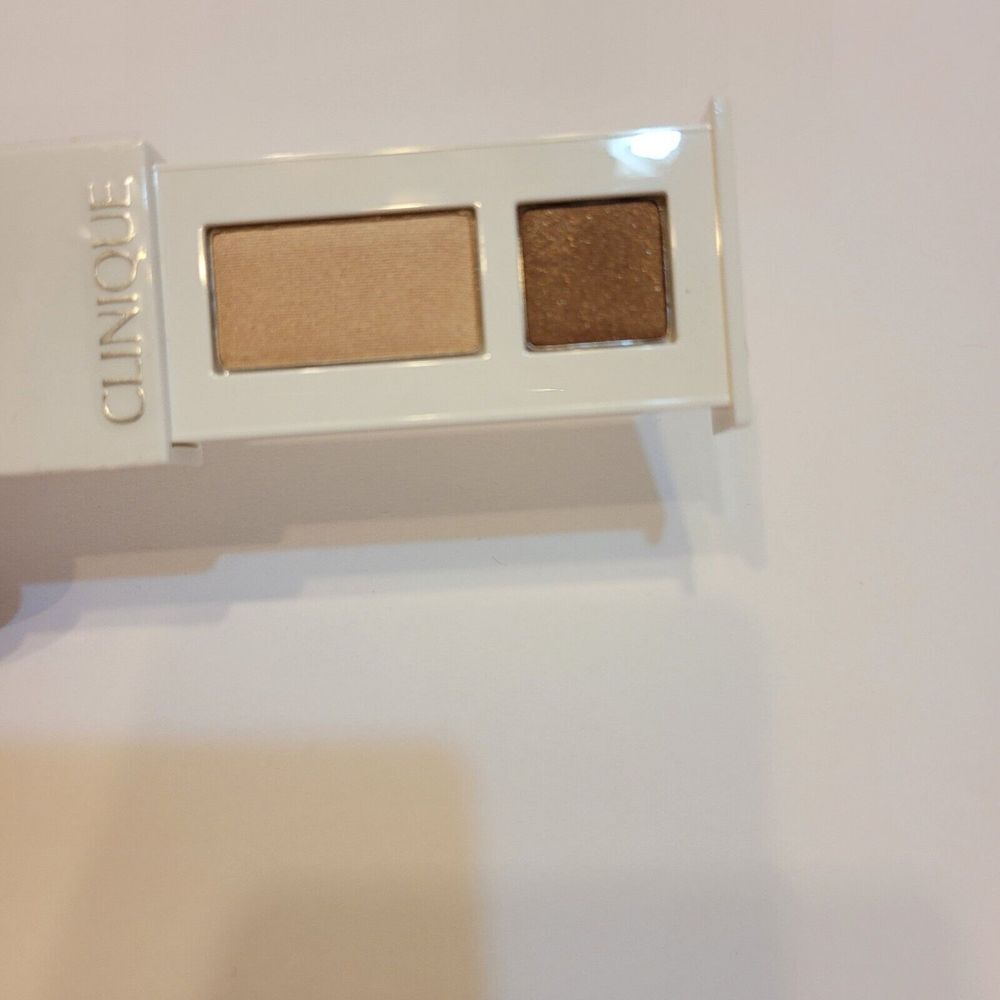 Clinique All About Eyeshadow Duo - 01 Like Mink
